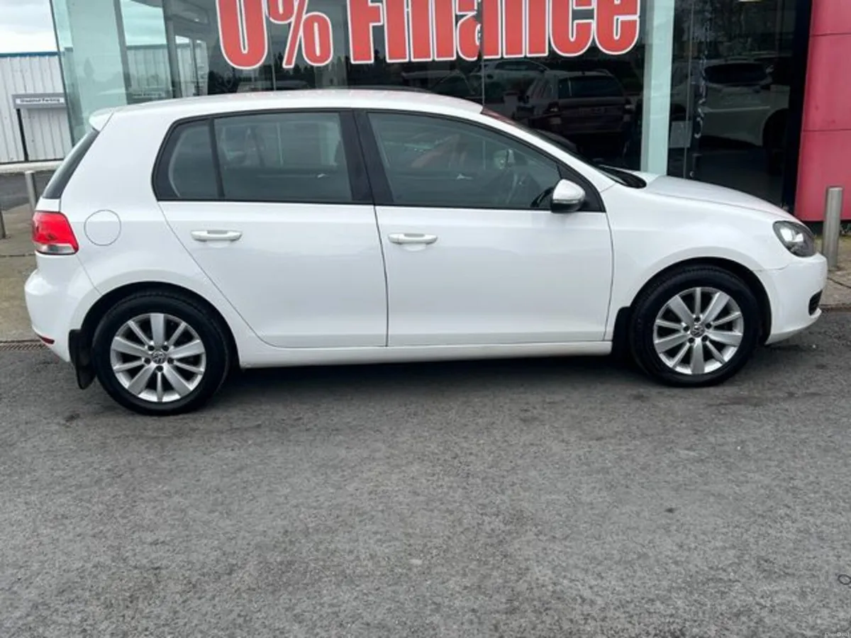 Volkswagen Golf TSI - Image 2