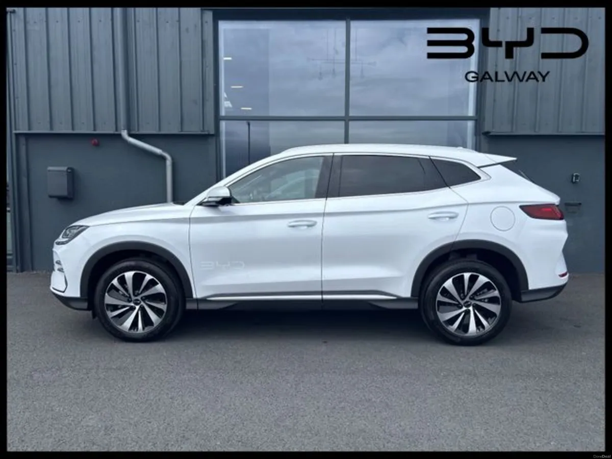 BYD SEAL U DM-i Comfort 26.6kWh **125km EV Range** - Image 4
