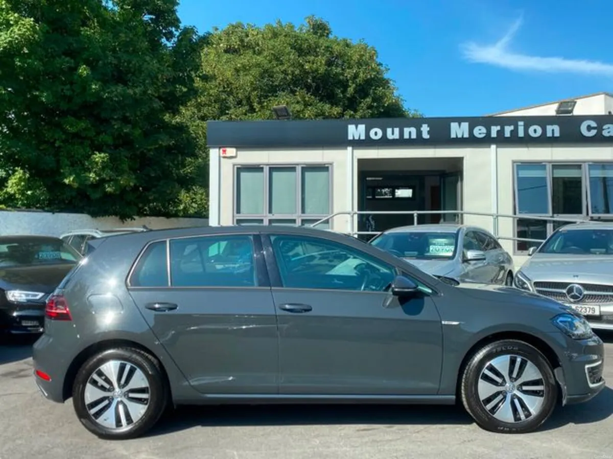Volkswagen Golf e-Golf Auto Full Ev - Image 4