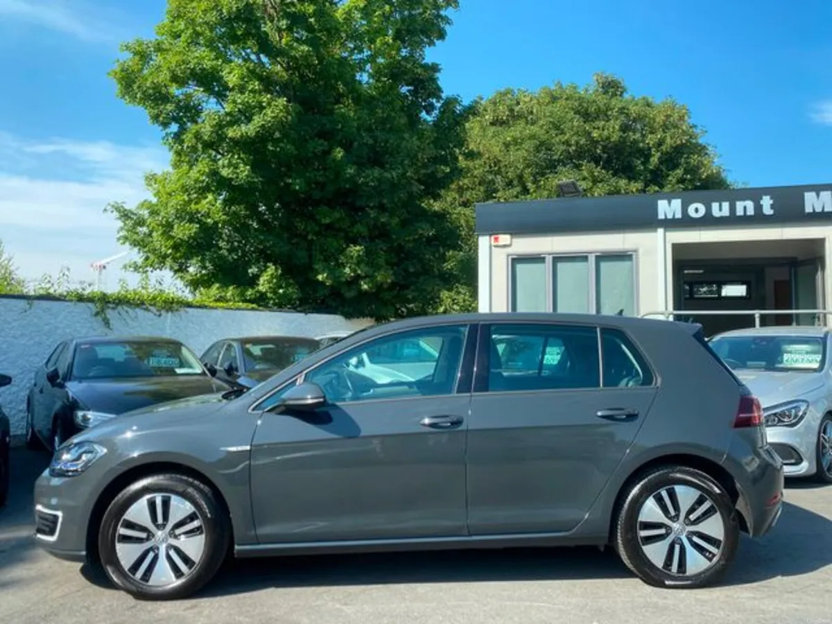 Volkswagen Golf e-Golf Auto Full Ev - Image 5