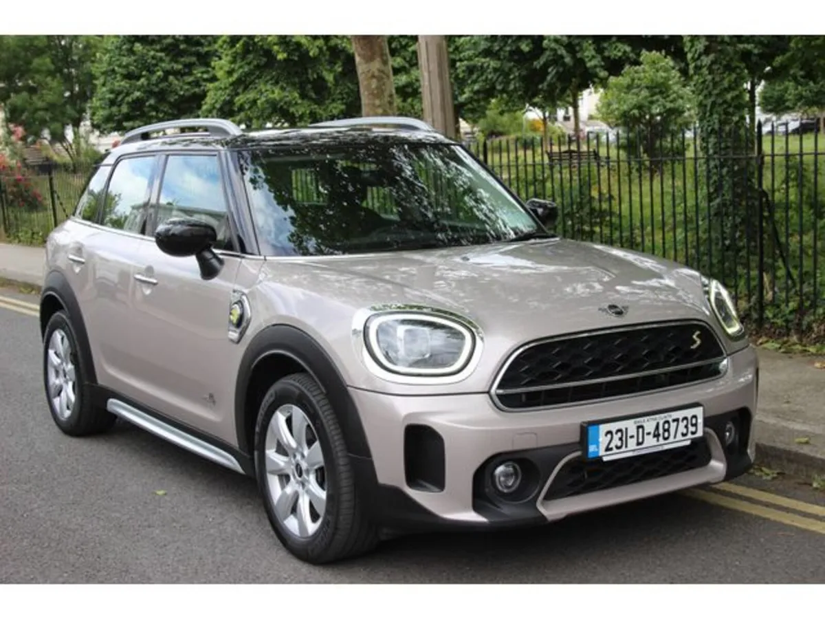 Mini Countryman S E All4 Classic Phev - Full Mini - Image 1