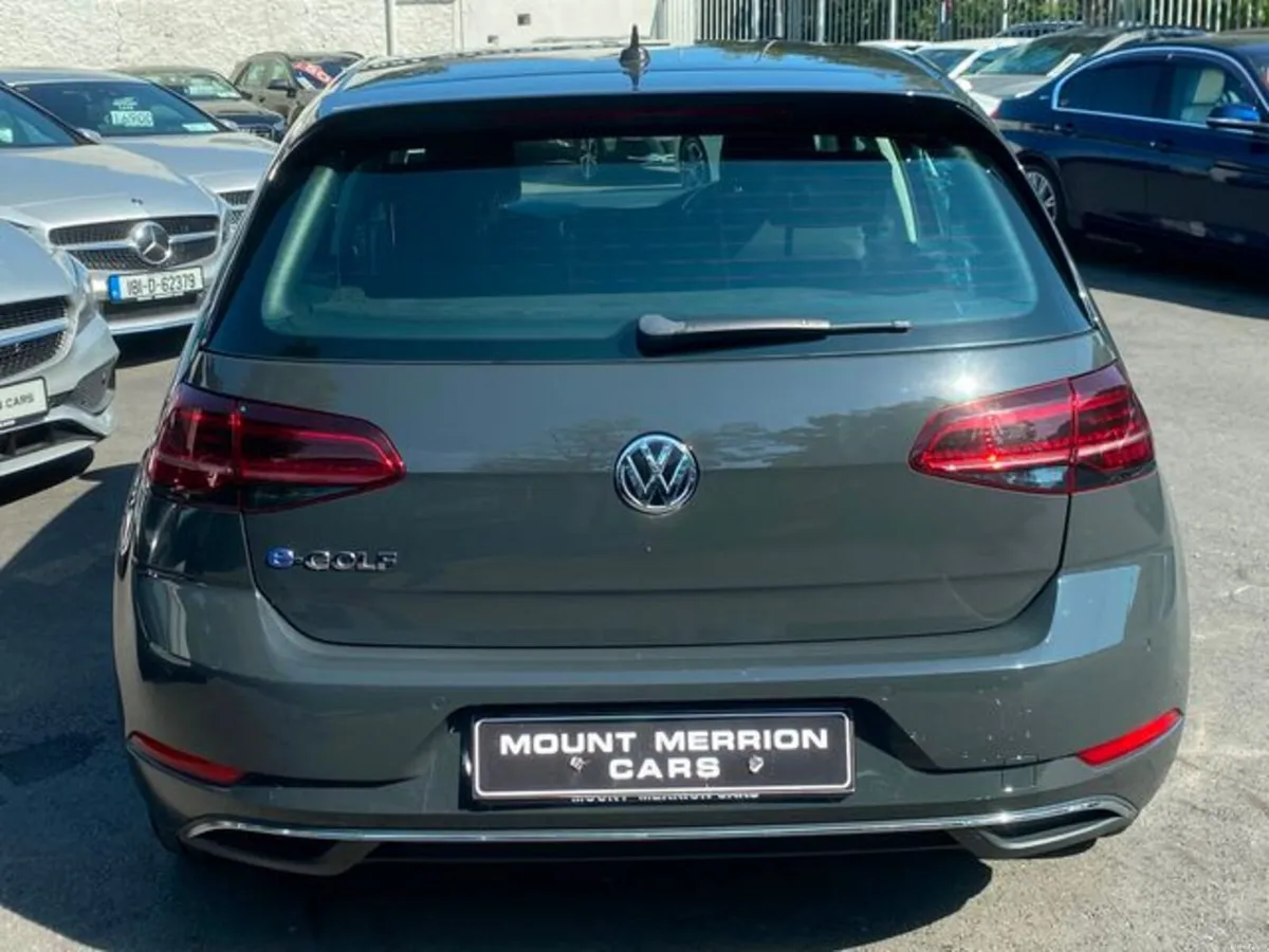 Volkswagen e-Golf EV Tiny Mileage 240Km Range - Image 6