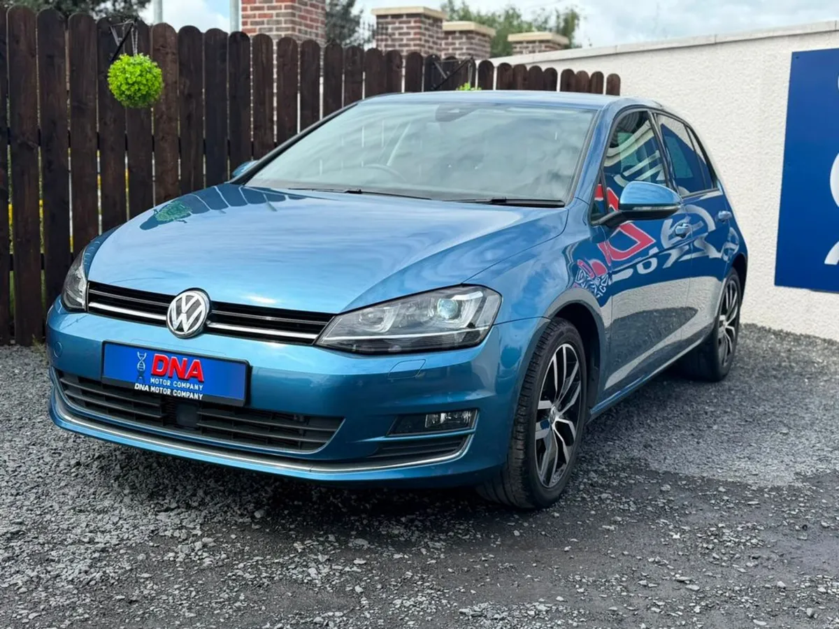 Volkswagen Golf HIGHLINE AUTO - ONLY 56KMS! - Image 3