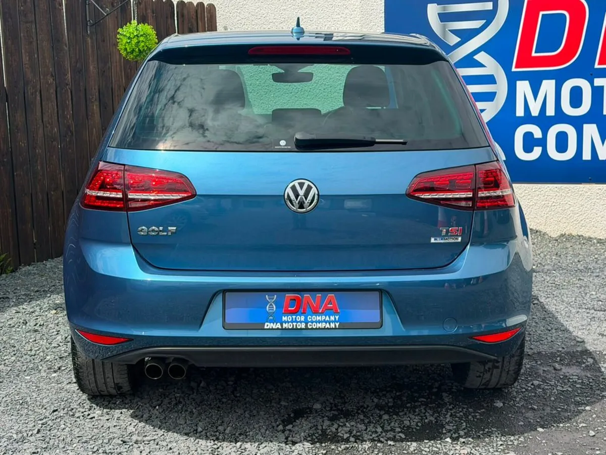 Volkswagen Golf HIGHLINE AUTO - ONLY 56KMS! - Image 6