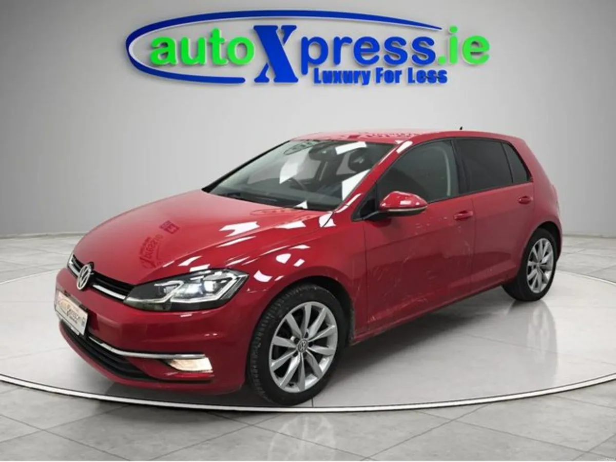 Volkswagen Golf 1.2 TSI Automatic, Reversing camer - Image 5