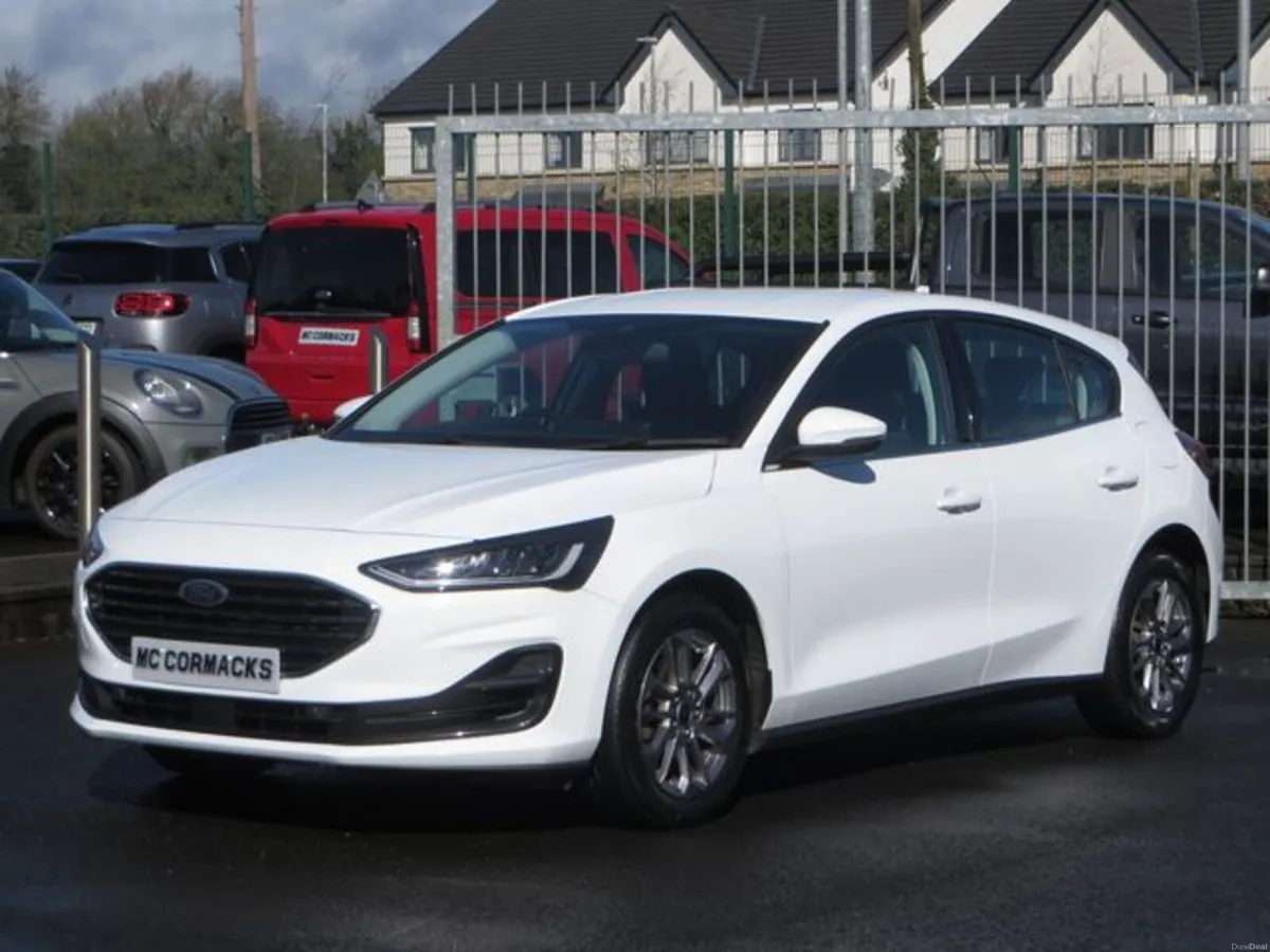 Ford Focus TITANIUM 1.0 MHEV PETROL AUTOMATIC - Image 6