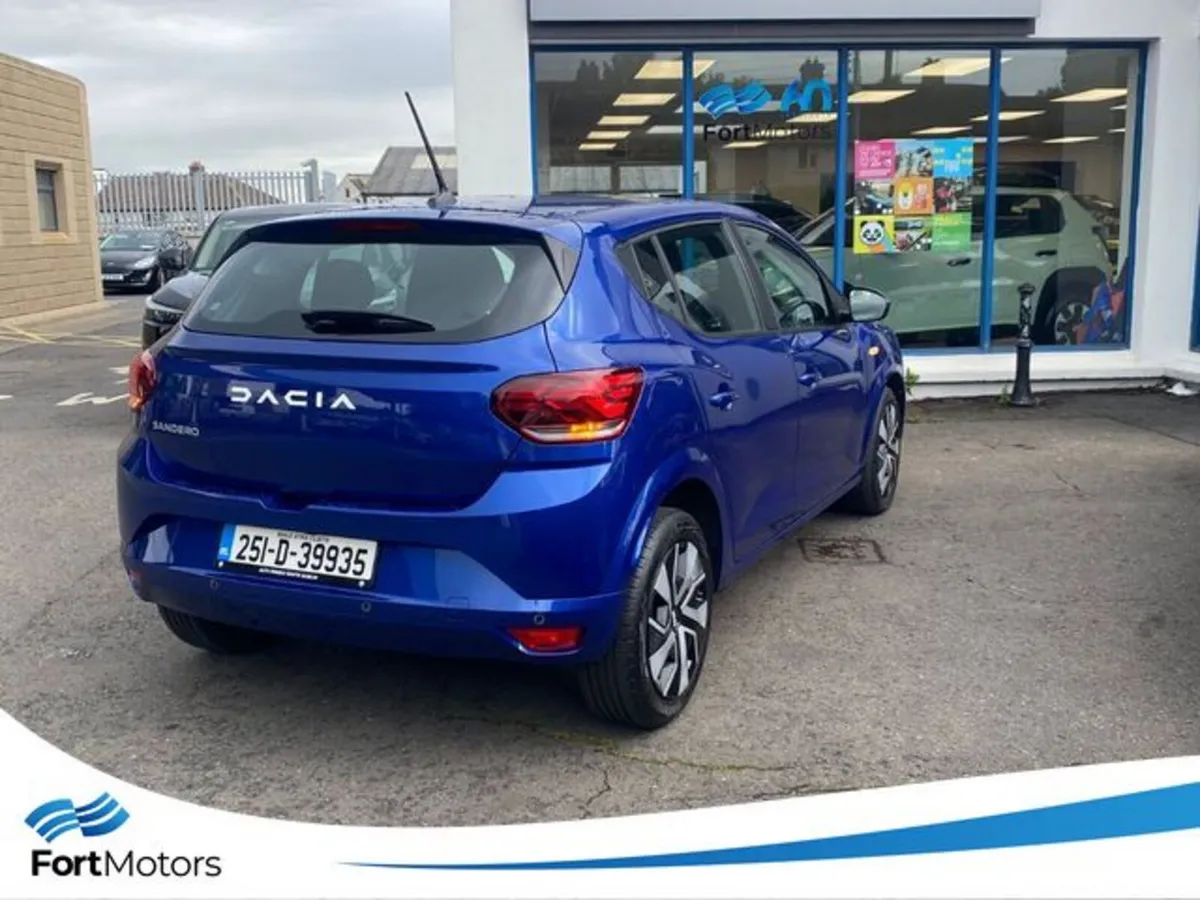 Dacia Sandero Expression 1.0TC e90 , Petrol , Manu - Image 5