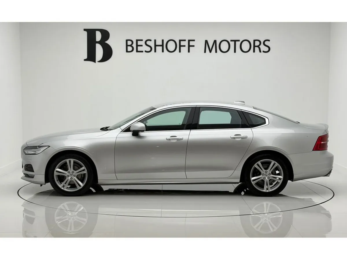 Volvo S90 D4 MOMENTUM=LOW MILES//HUGE SPEC//D REG= - Image 2