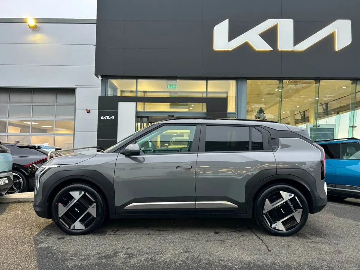 Kia EV3 Earth 3 (585km range) (0% Finance availabl - Image 3