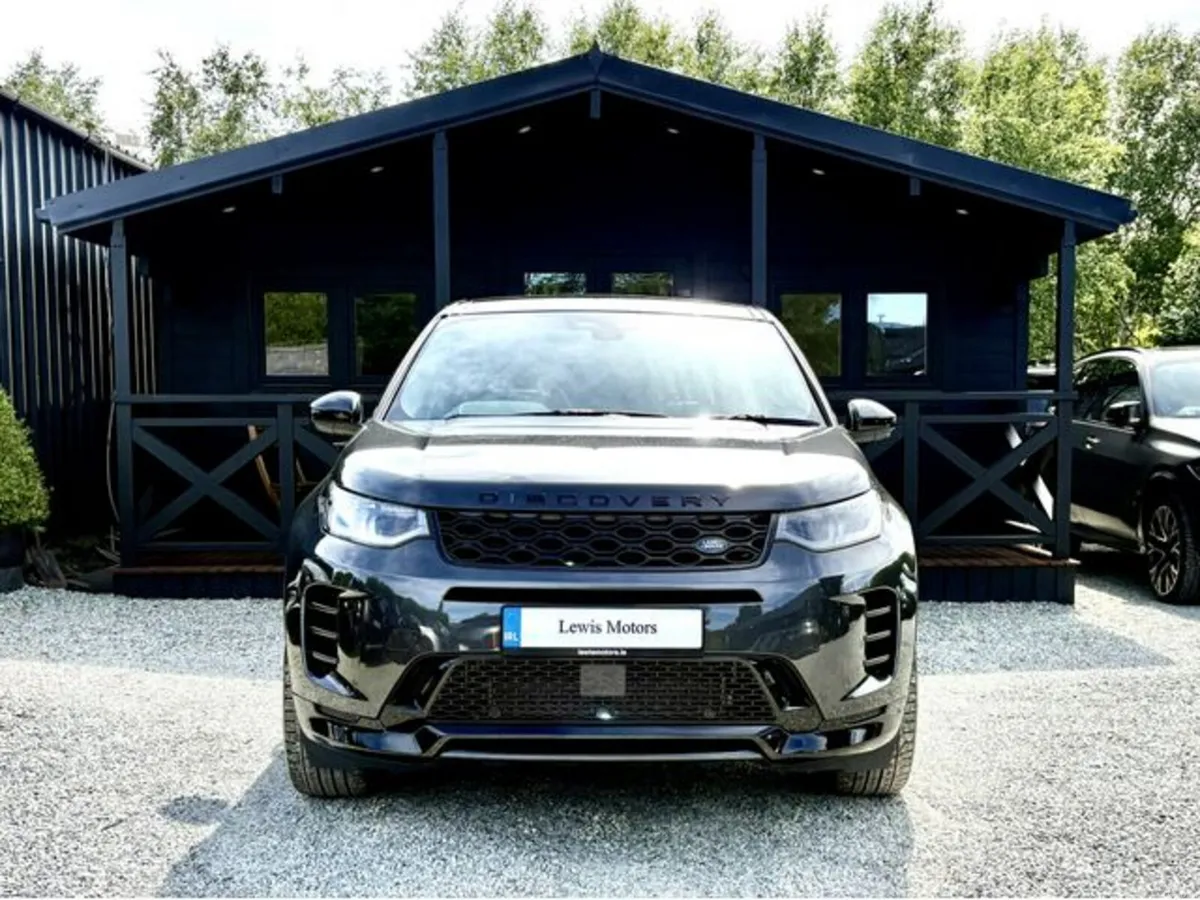 Land Rover Discovery Sport DYNAMIC SE P270E, HUGE - Image 2