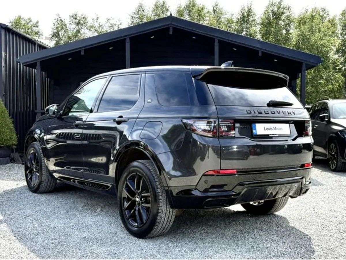 Land Rover Discovery Sport DYNAMIC SE P270E, HUGE - Image 4