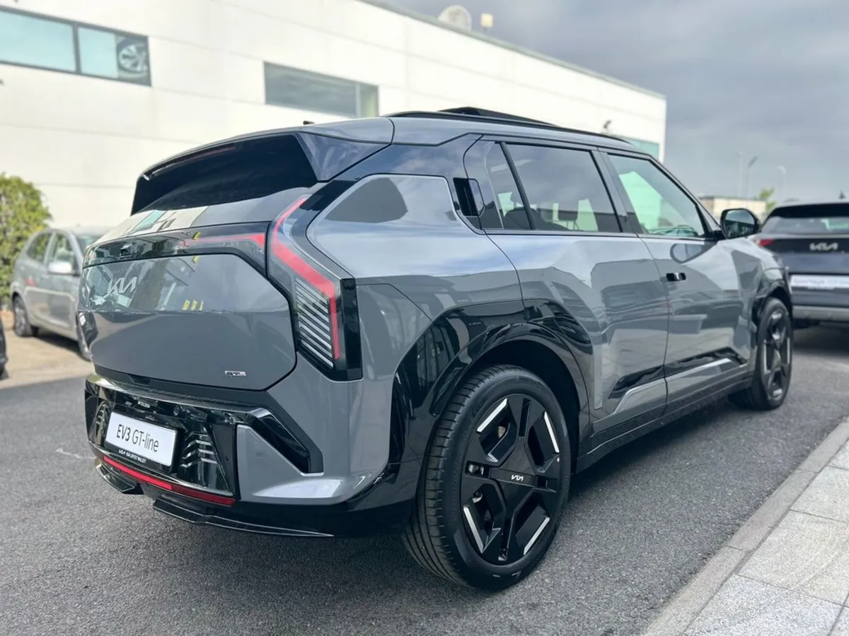 Kia EV3 GT Line (585km range) (0% Finance availabl - Image 4