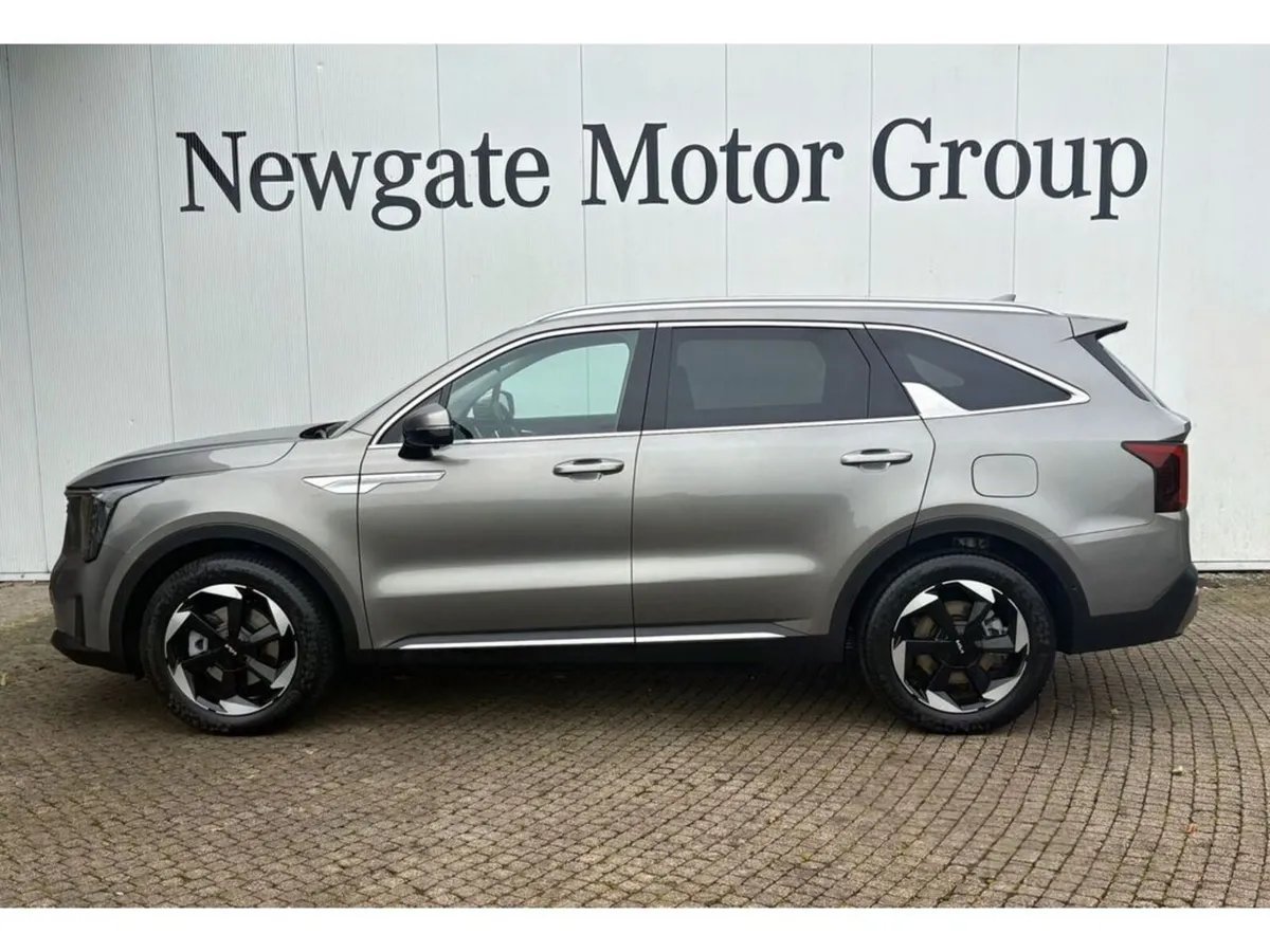 Kia Sorento PHEV - Image 4