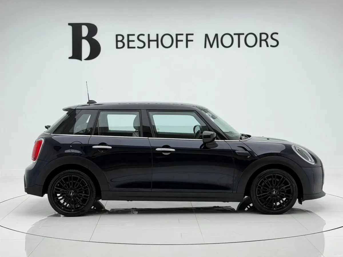Mini Cooper 1.5 AUTO COOPER EXCLUSIVE=HUGE SPEC//L - Image 6