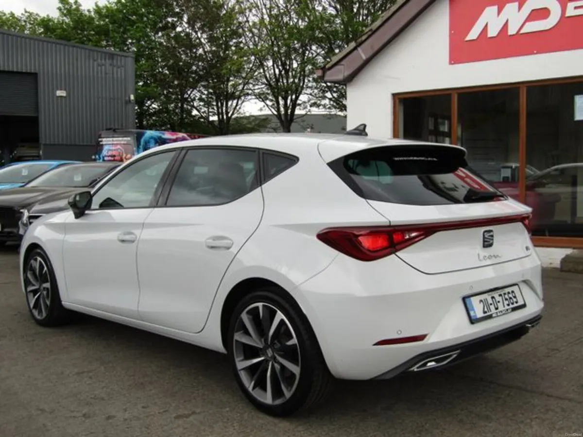 SEAT Leon 2.0tdi 150HP DSG FR 5DR Auto - Image 6
