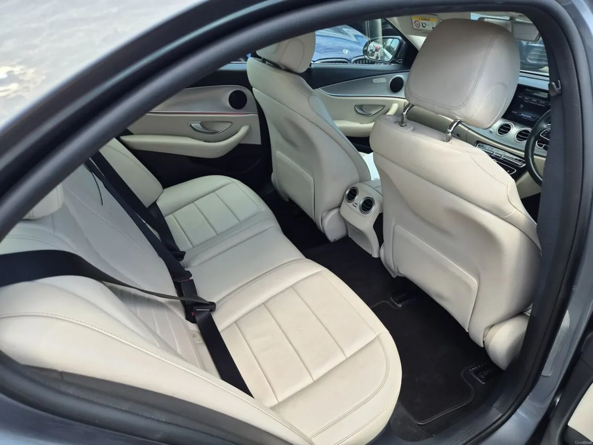 Mercedes-Benz E-Class E Avantgarde Auto - Image 6
