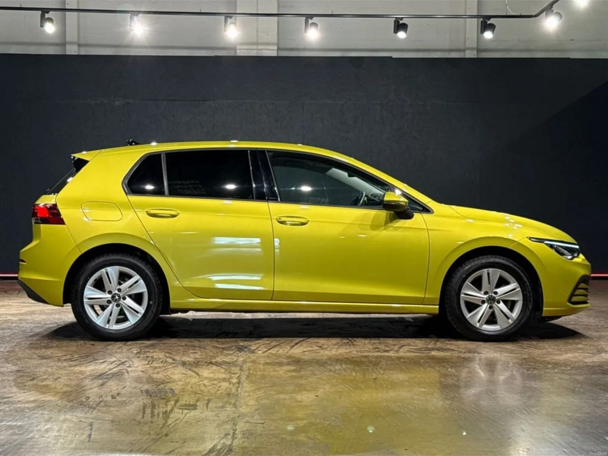 Volkswagen Golf 1.0 ETSI AUTOMATIC - CRUISE CONTRO - Image 2