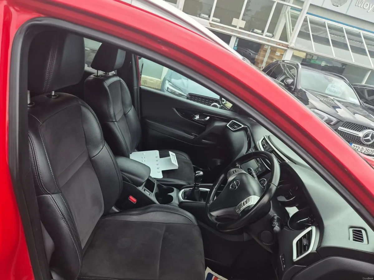 Nissan Qashqai 1.5 DCI N-vision 110PS 5DR - Image 5
