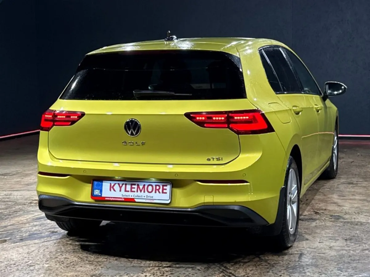 Volkswagen Golf AUTOMATIC 1.0L eTSI - REVERSE CAME - Image 3