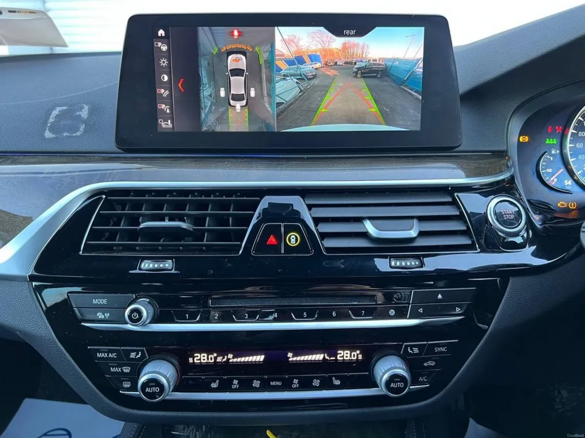 BMW 5-Series 530e M-SPORT COMPETITION PACK 2.0 HYB - Image 6