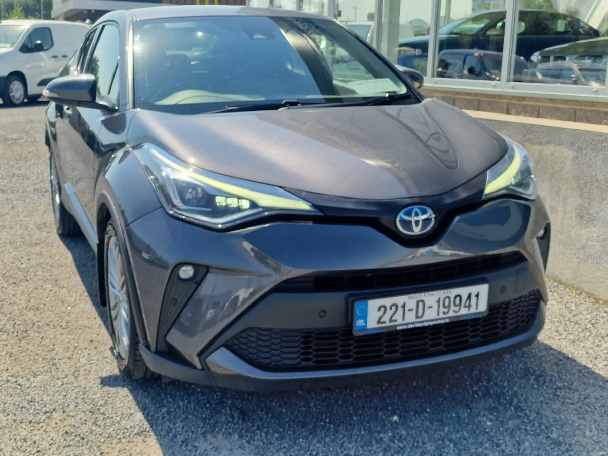 Toyota C-HR Hybrid SOL 4DR Auto - Image 2