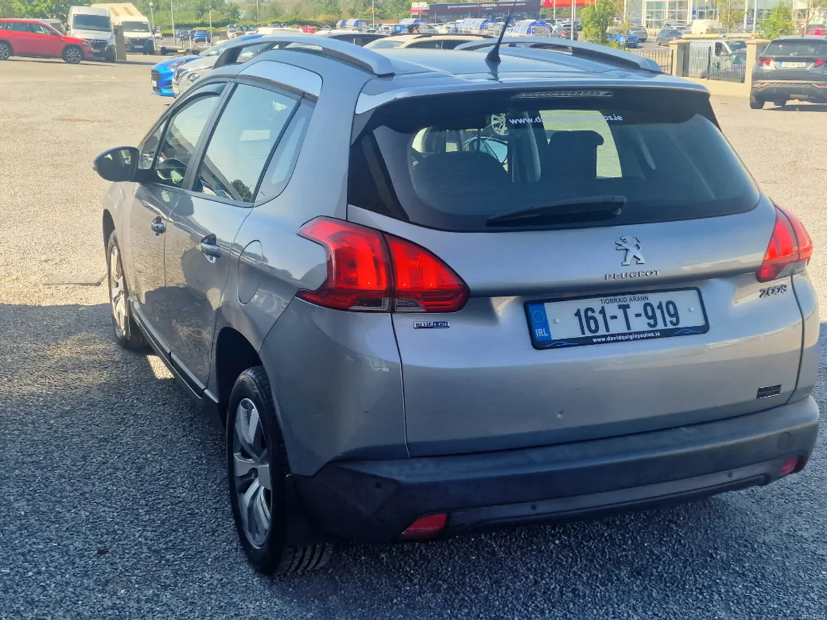Peugeot 2008 Active 1.6 Blue HDI 75 4DR - Image 3