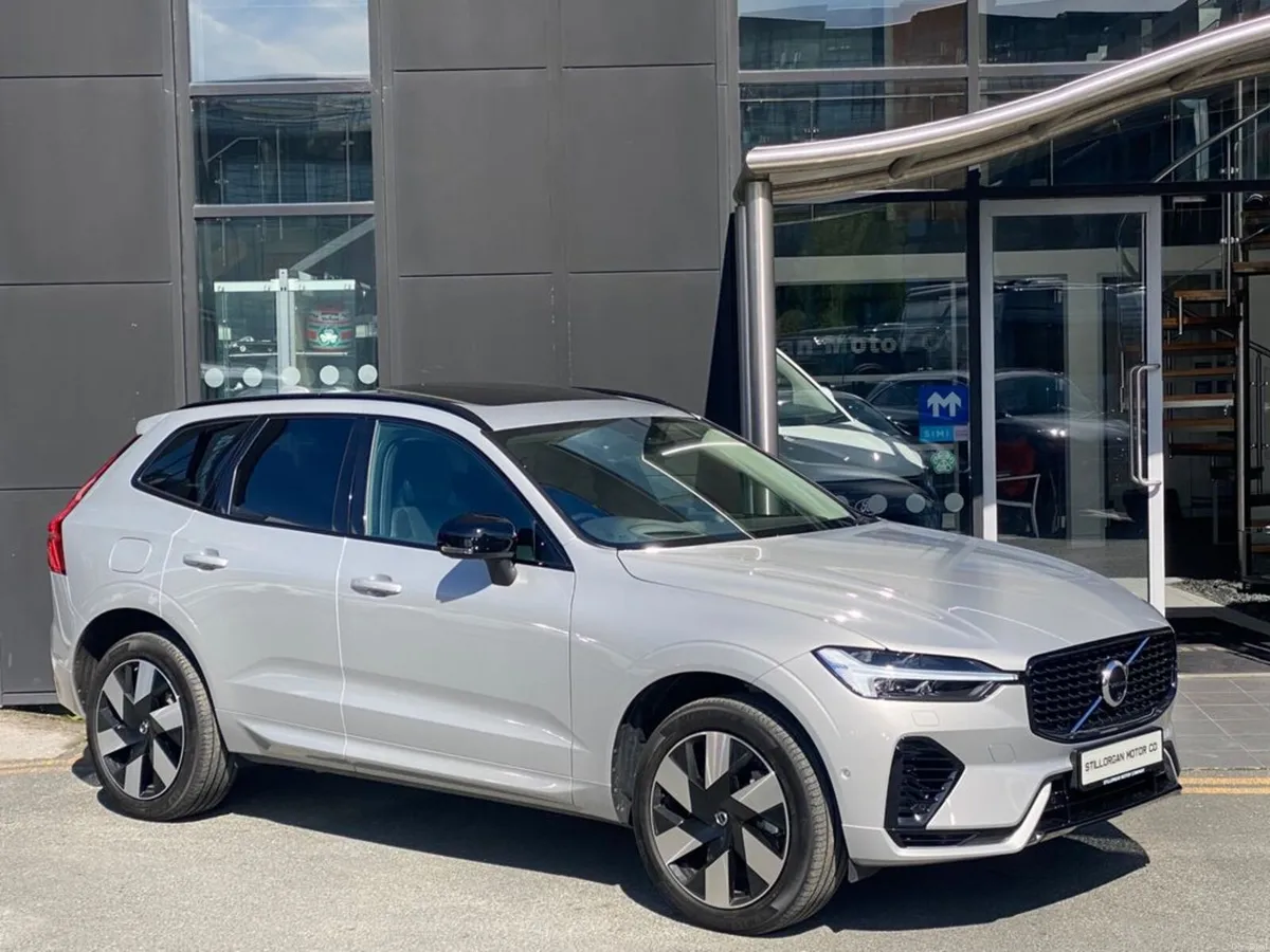 Volvo XC60 T8 Ultra (Dark) AWD Auto (PHEV) - Image 1