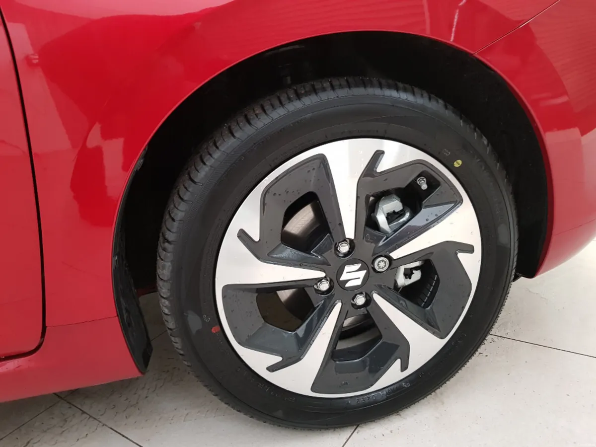 Suzuki Swift Ultra - Image 6