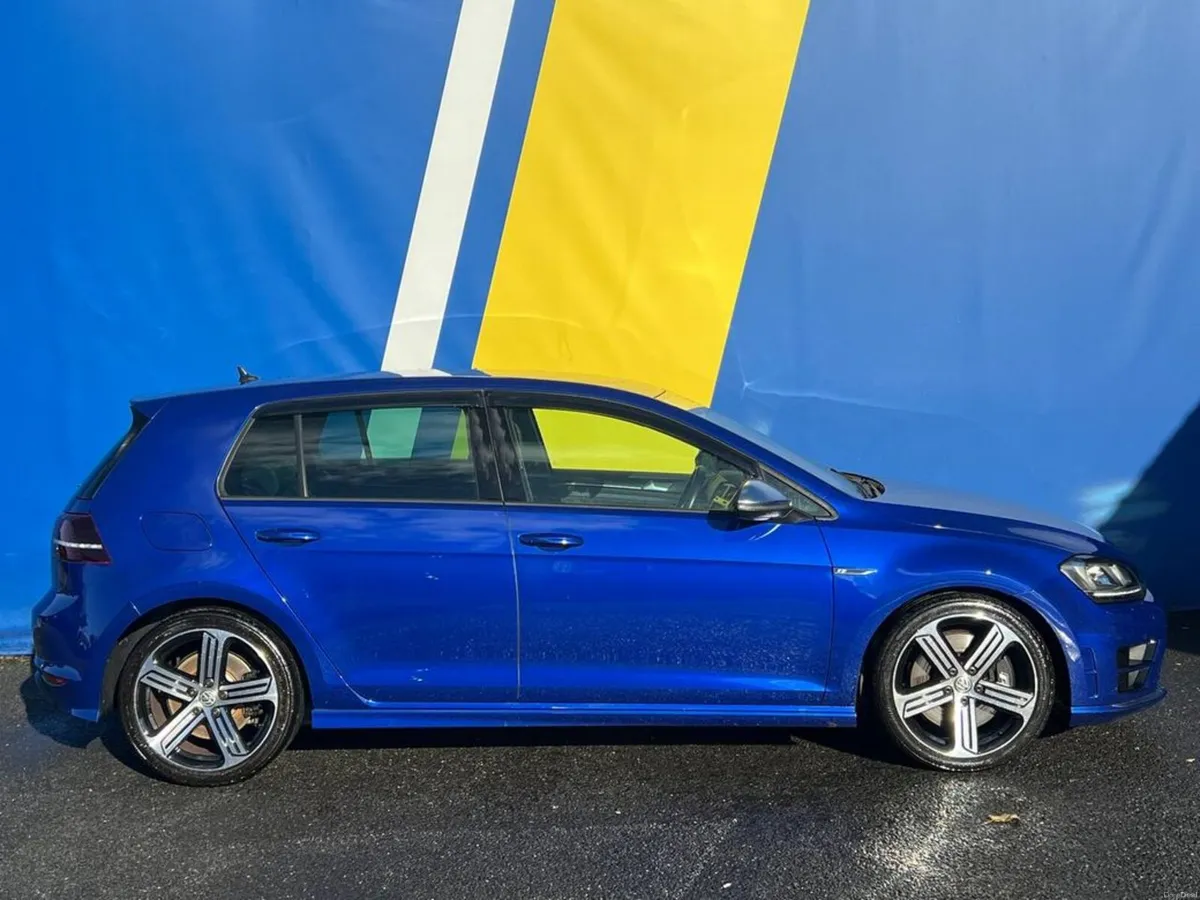Volkswagen Golf R 4MOTION 2.0 TSI AUTO // 300 BHP - Image 2