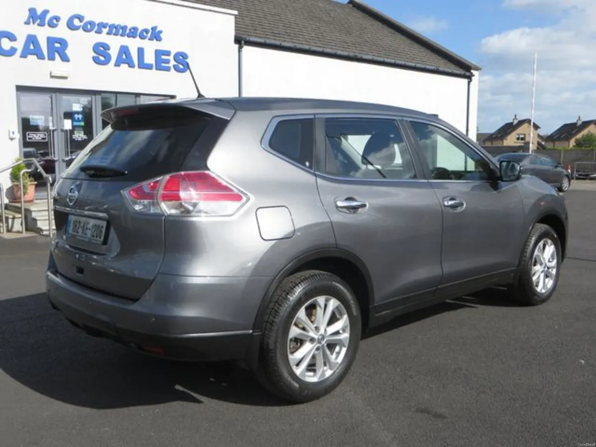 Nissan X-Trail 1.6 DIESEL 7 SEATS - Image 3