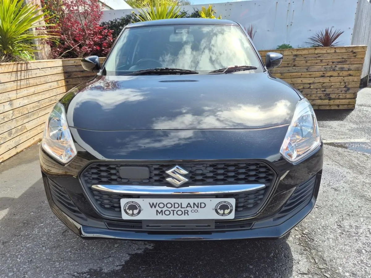 Suzuki Swift 1.25 PETROL AUTO XG SPEC / TAX €190 ( - Image 4