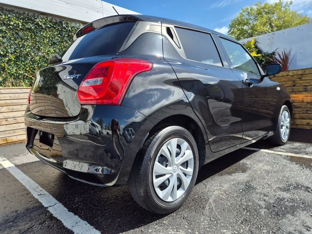 Suzuki Swift 1.25 PETROL AUTO XG SPEC / TAX €190 ( - Image 6