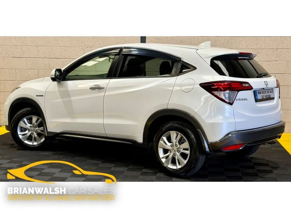 Honda Vezel 142 Hybrid X - Image 2
