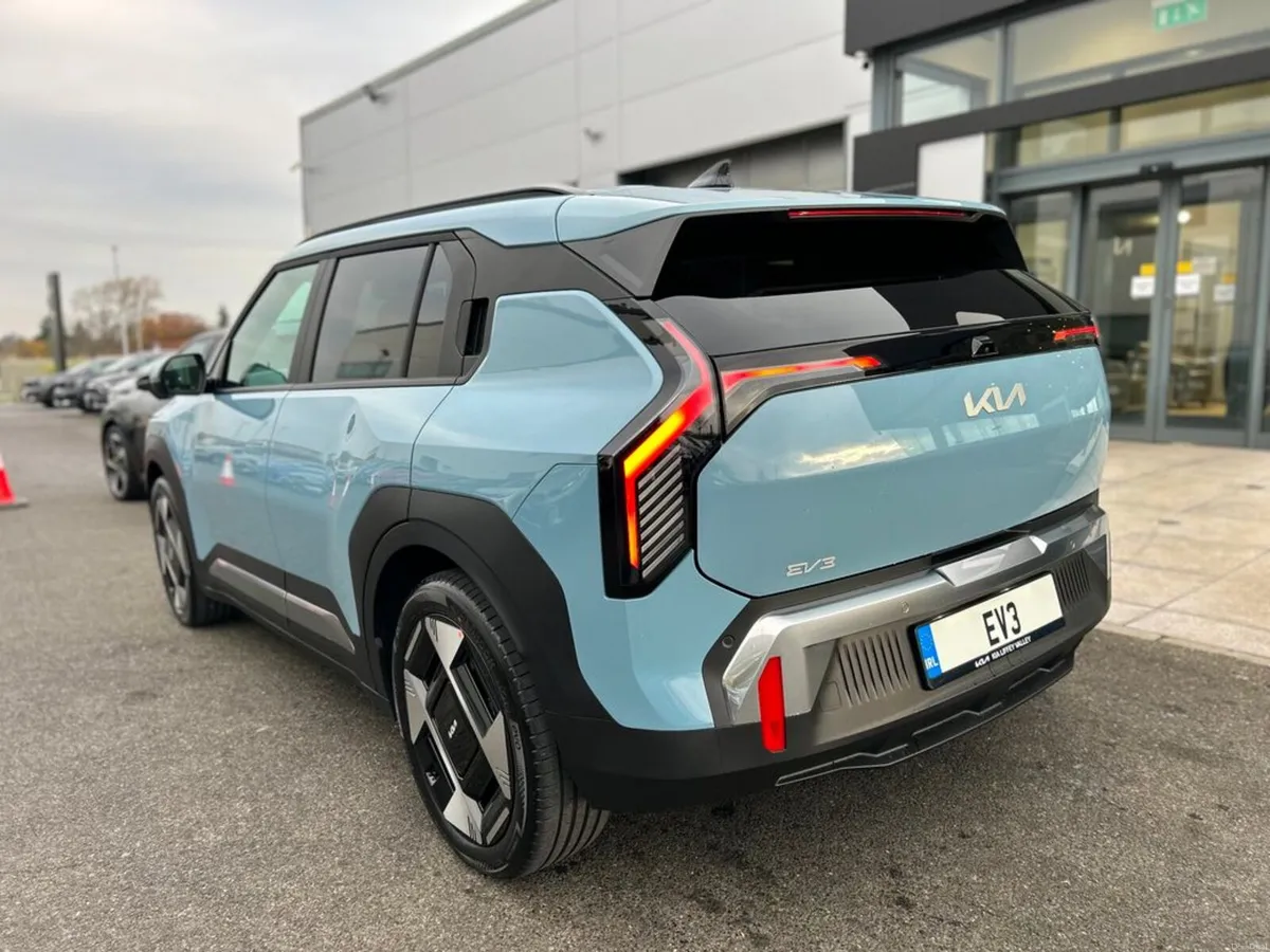 Kia EV3 Earth 3 (585km range) (0% Finance availabl - Image 5