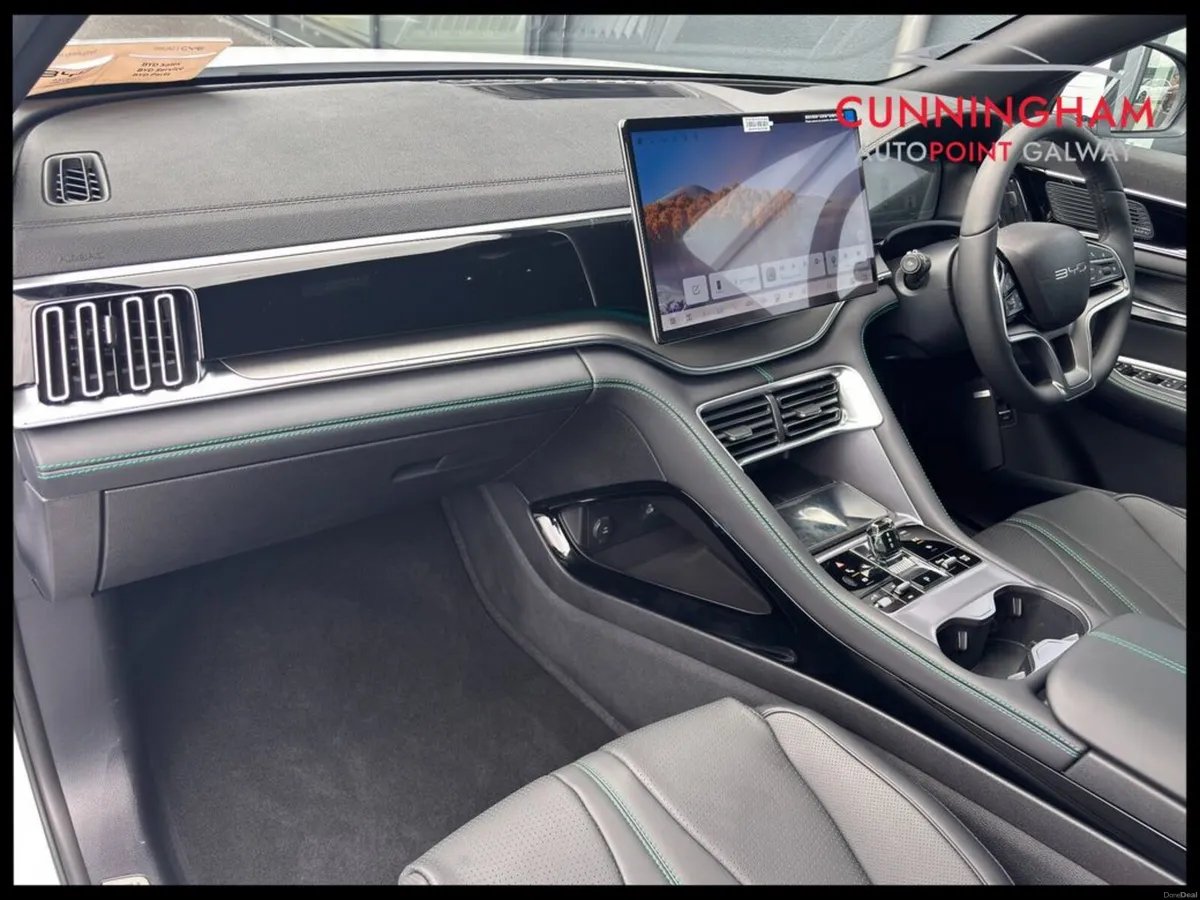 BYD SEAL U DM-i Comfort 26.6kWh **125km EV Range** - Image 6