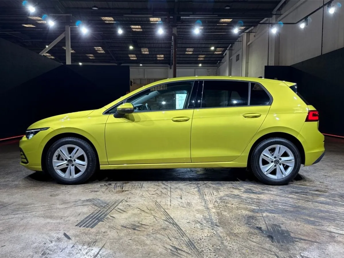 Volkswagen Golf 1.0 ETSI - AUTO- ALLOY WHEELS - CR - Image 6