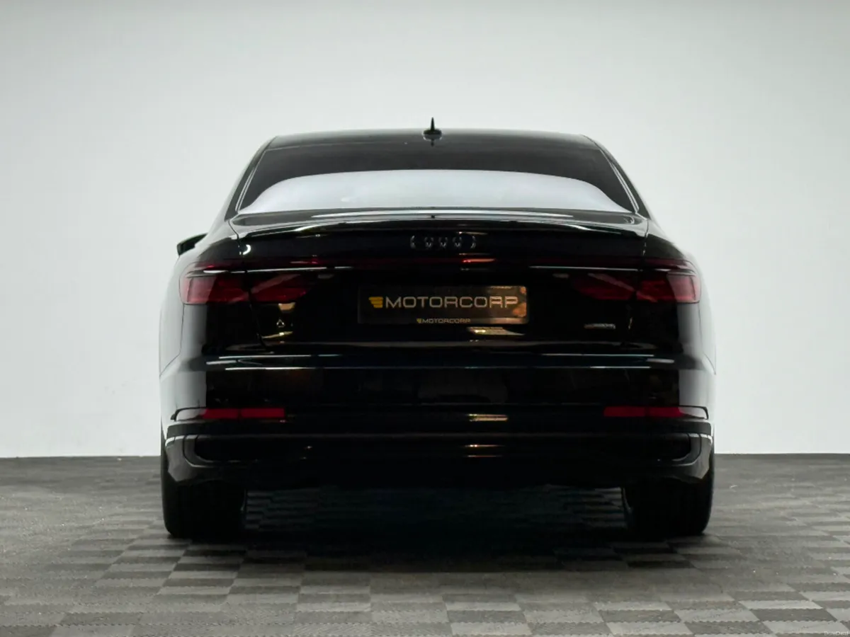 Audi A8 BLACK EDITION 60 TFSI E QUATTRO - Image 6