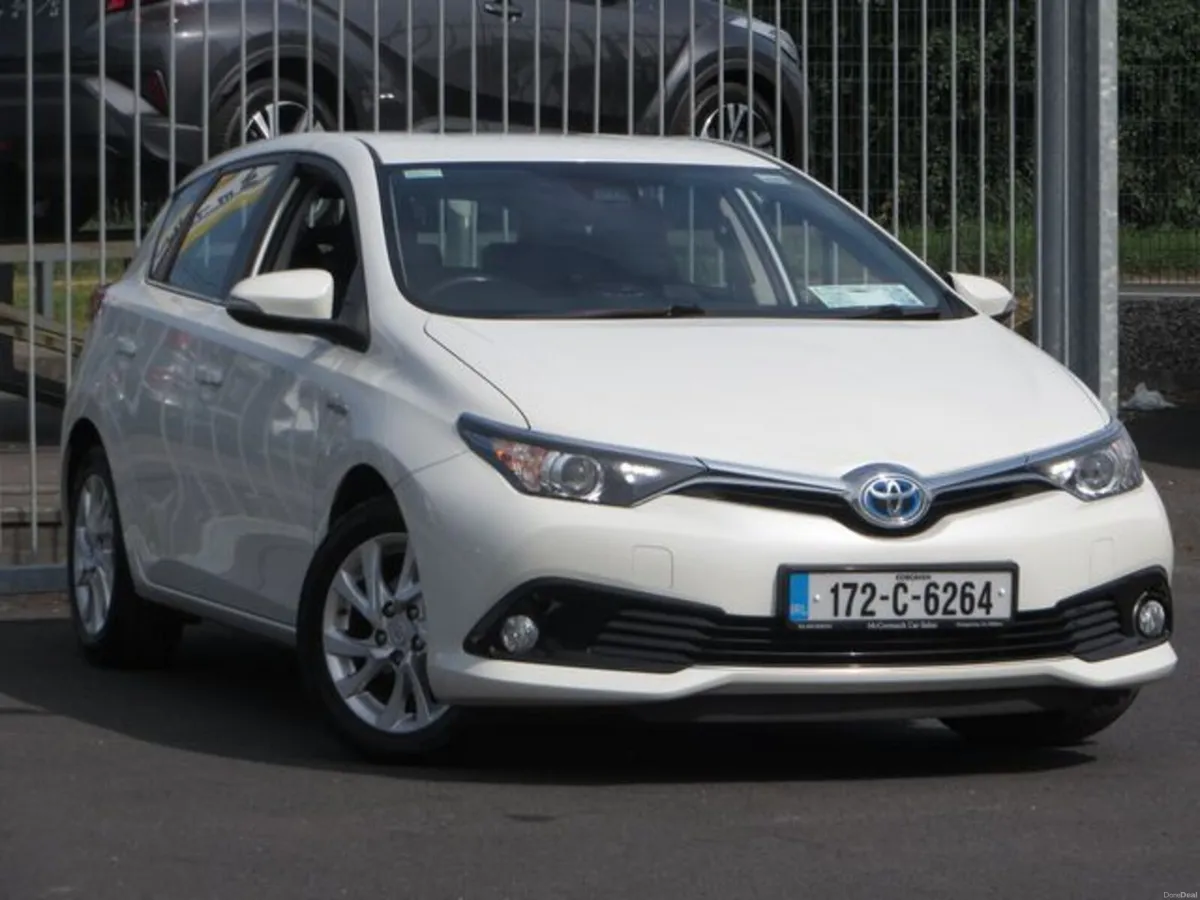 Toyota Auris 1.8 VVTI Petrol-Hybrid , Business Edi - Image 3