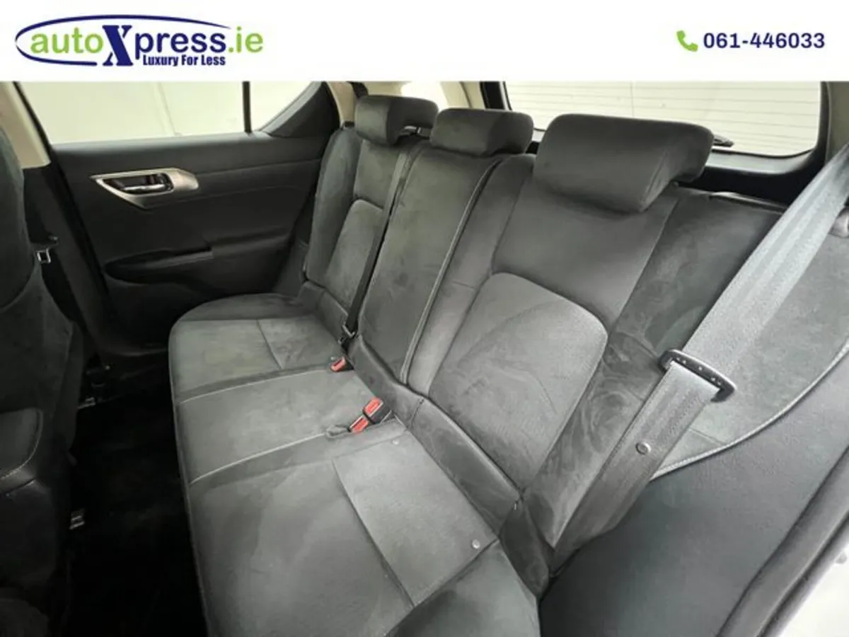 Lexus CT 1.8 Hybrid, Ultra Low mileage, Automatic - Image 6