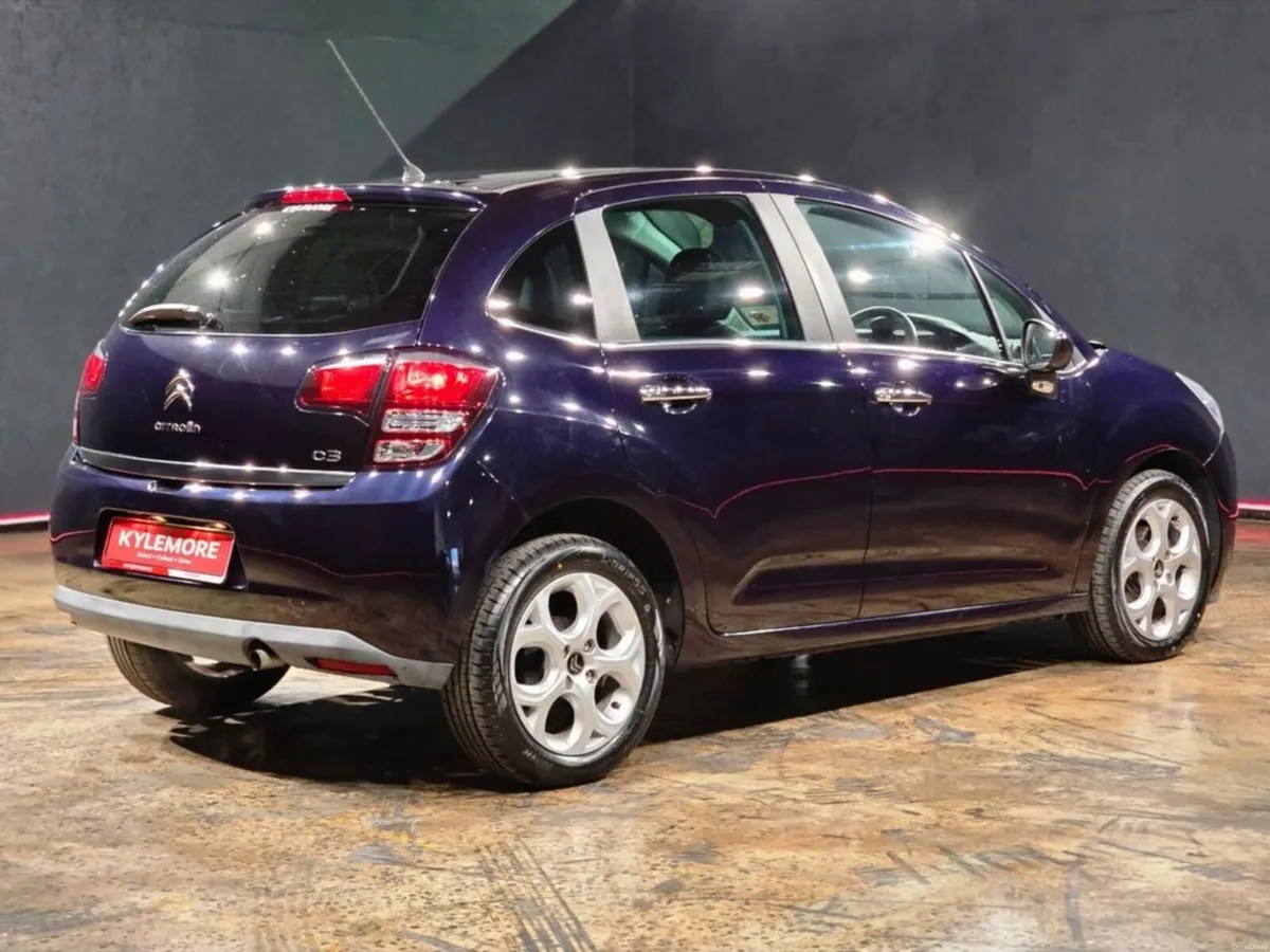 Citroen C3 1.2L AUTOMATIC - FULL BLACK LEATHER UPH - Image 4
