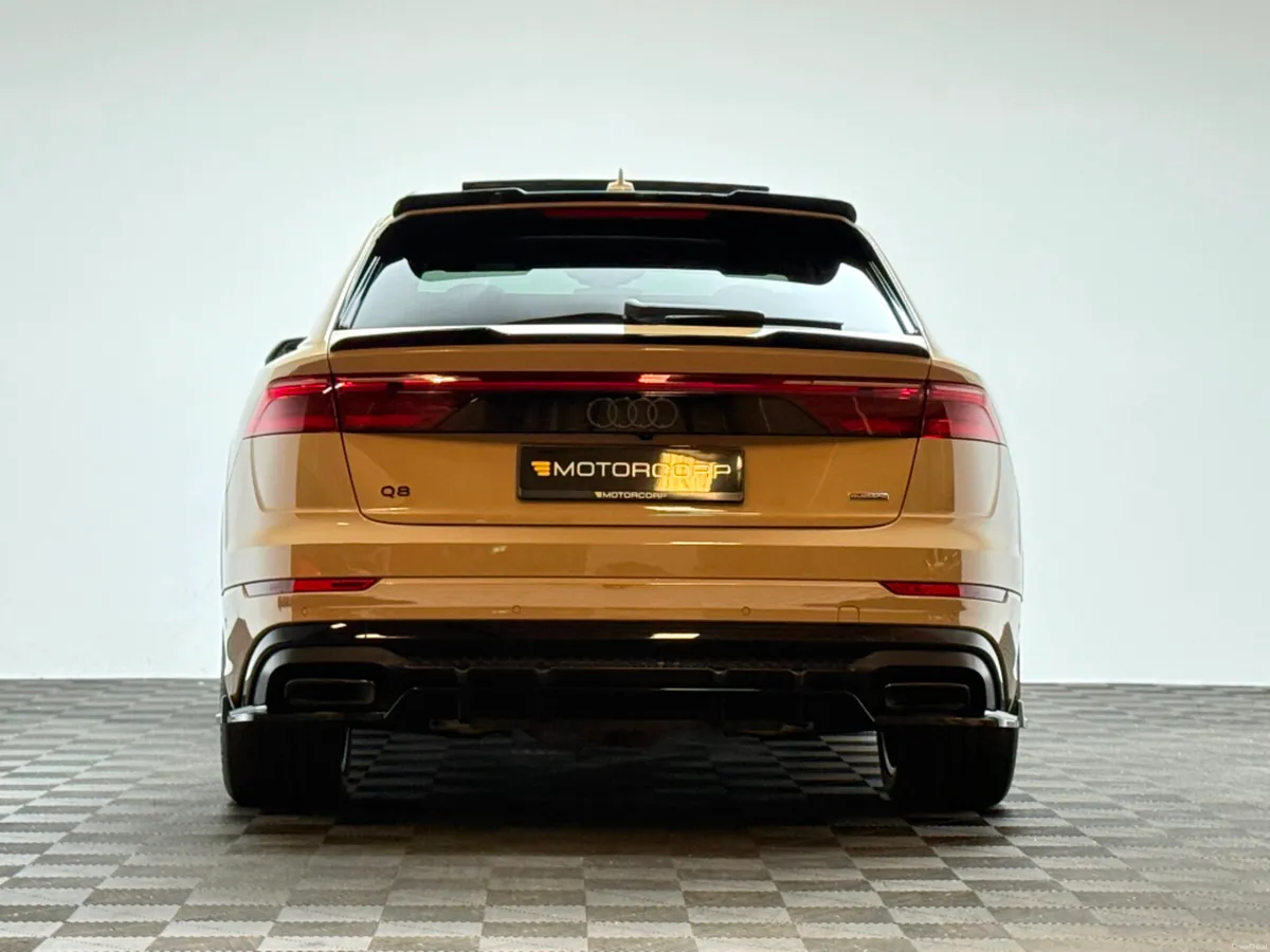 Audi Q8 S LINE 55 TFSI E BLACK EDITION - Image 6