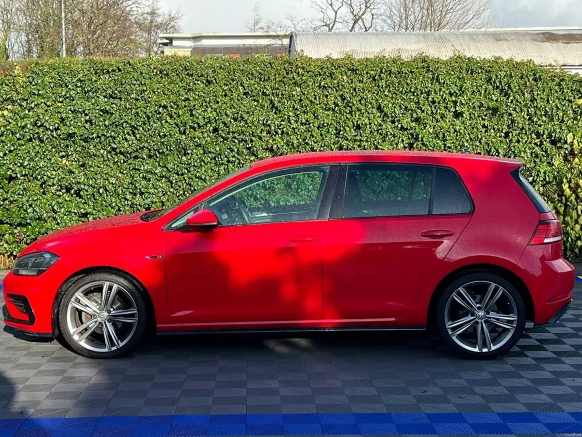 Volkswagen Golf HIGHLINE R-LINE 1.0 TSI // 17" ALL - Image 3