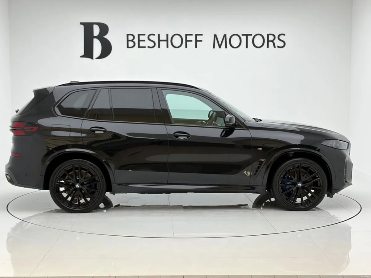 BMW X5 50e M-SPORT PRO X-DRIVE=PAN ROOF//LIGHT INT - Image 6