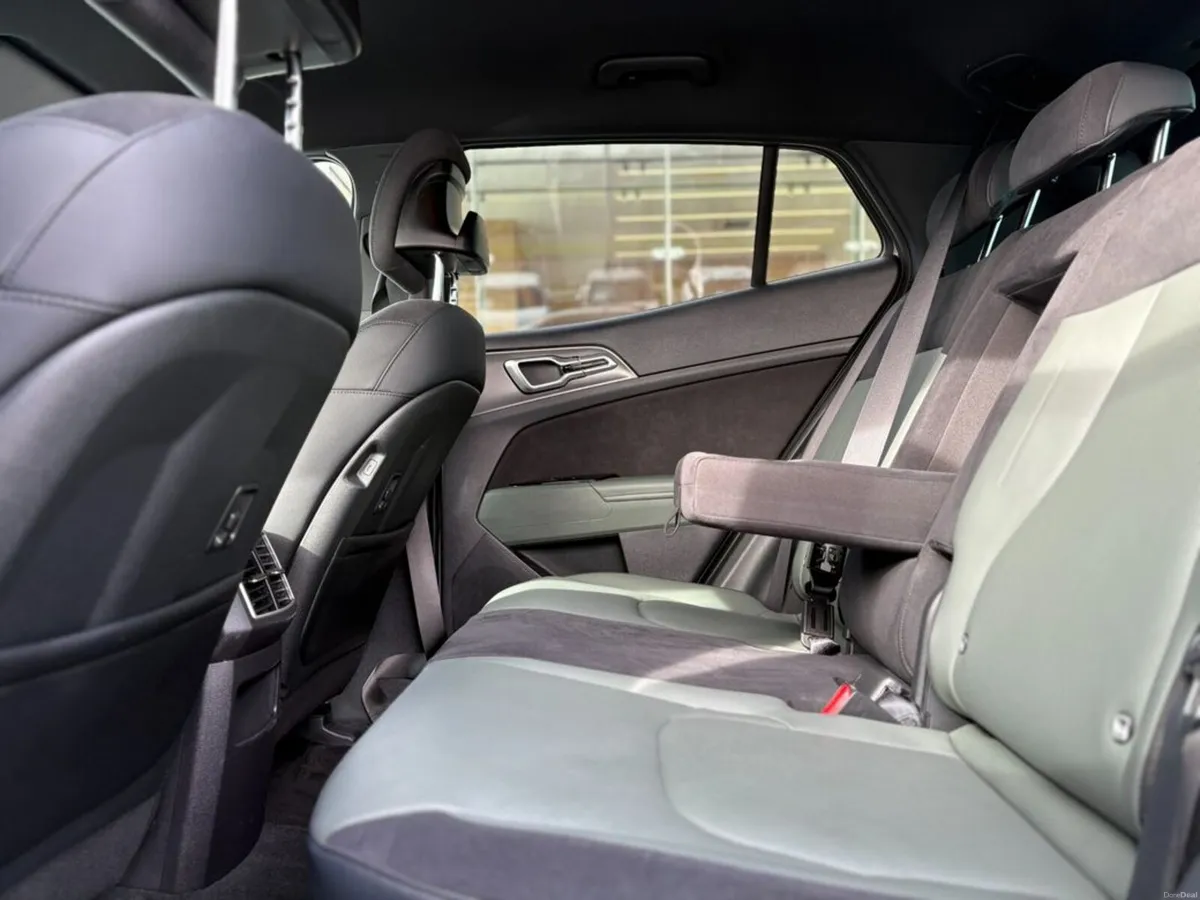 Kia Sportage 1.6 Hybrid - Image 4