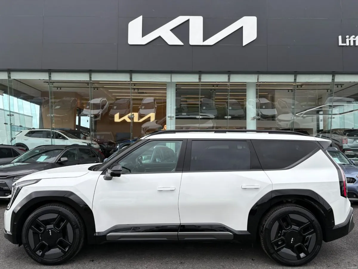 Kia EV9 GT Line ( 7 Seater) ( 3.9% Finance Availab - Image 3