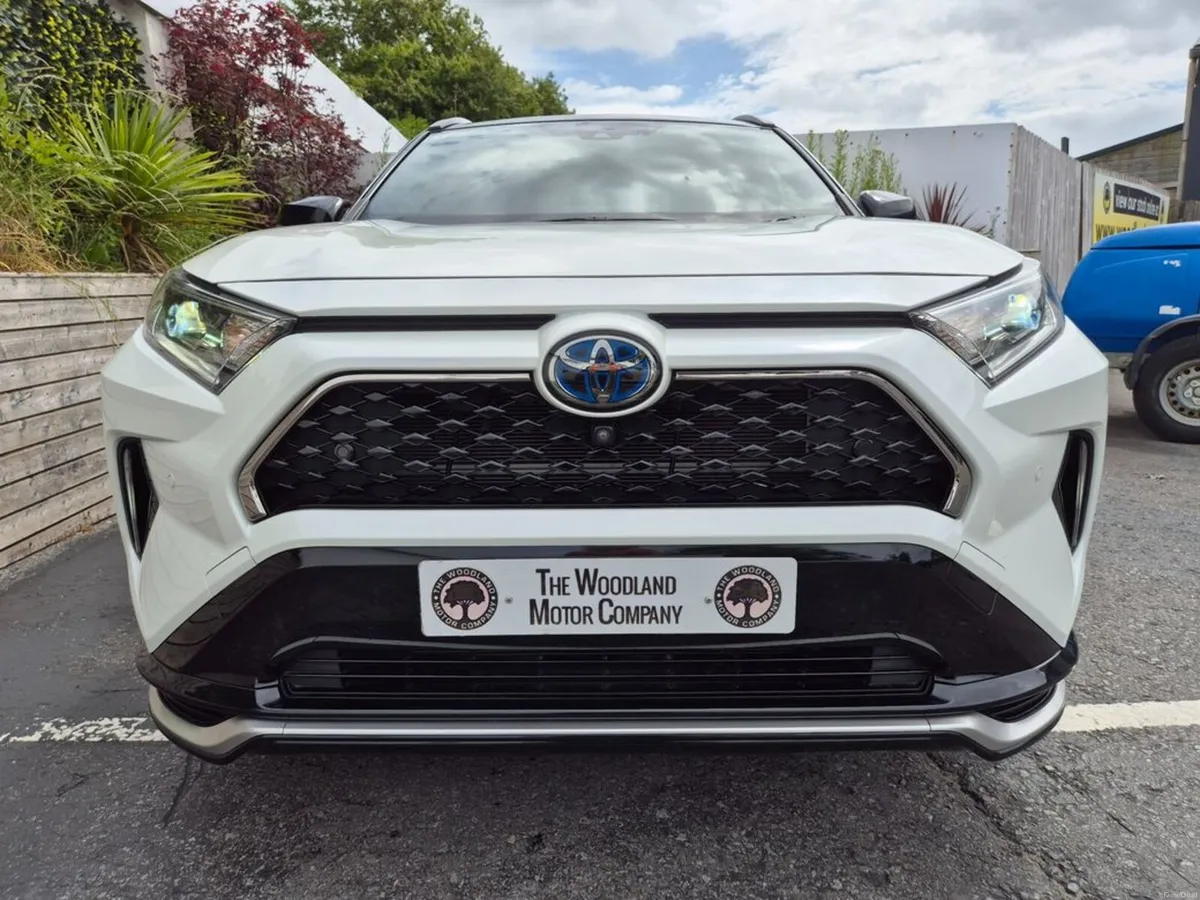 Toyota RAV4 2.5 PHEV / PRIME BLACK TONE / TOP SPEC - Image 4
