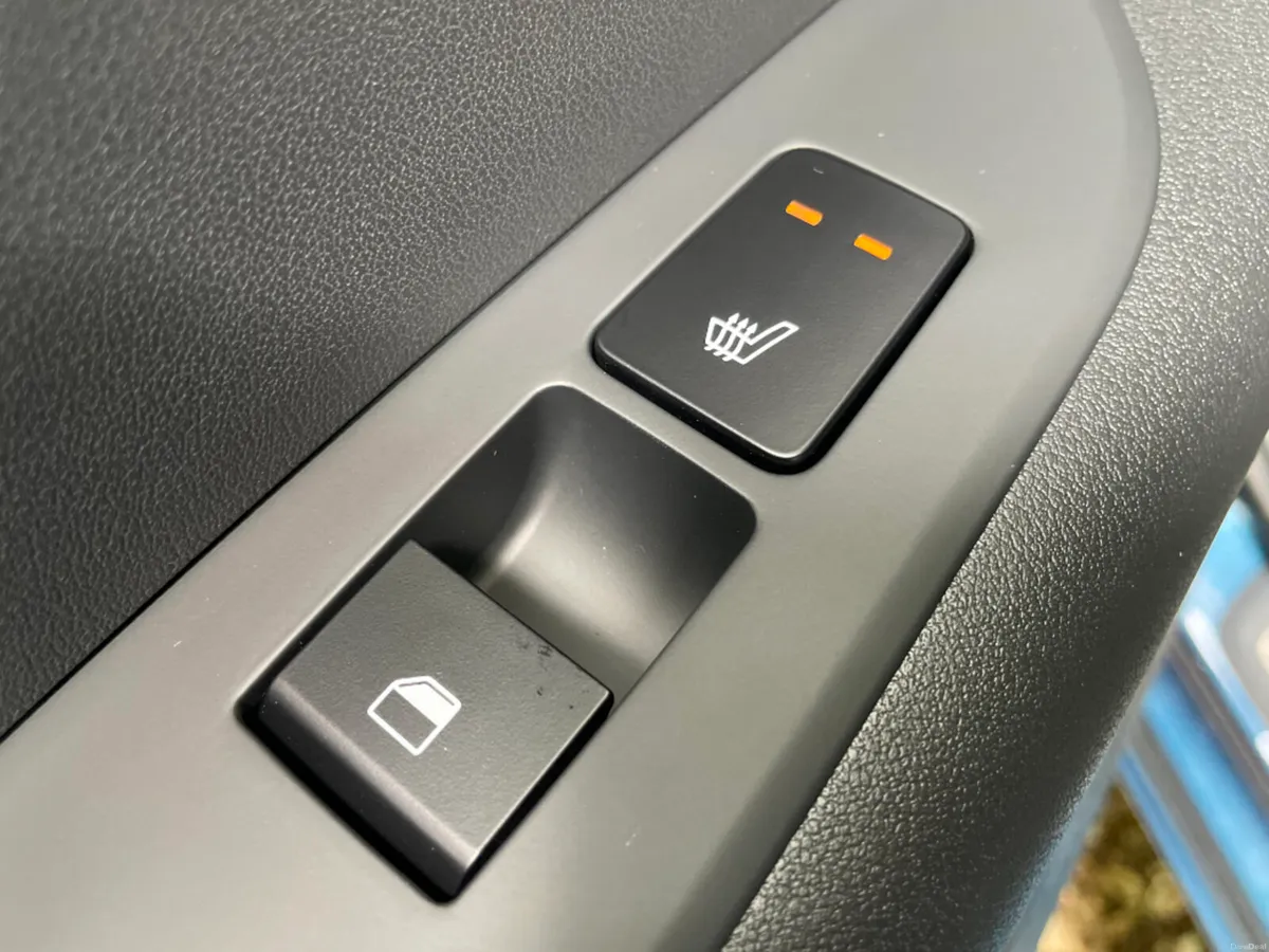 Kia Niro **Finance From 3.9%**PHEV, 7 Year Warrant - Image 6