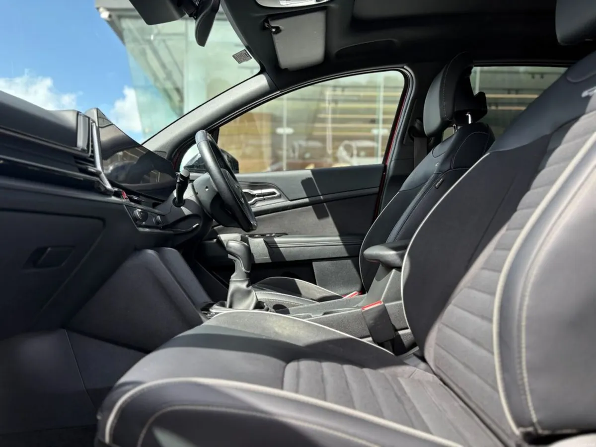 Kia Sportage 1.6 Diesel GT Line (Finance available - Image 2
