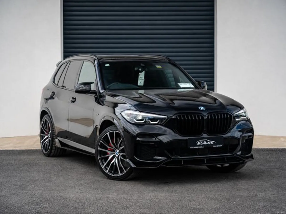 BMW X5 XDRIVE45E M SPORT **PRO PACK + TECH PACK** - Image 1