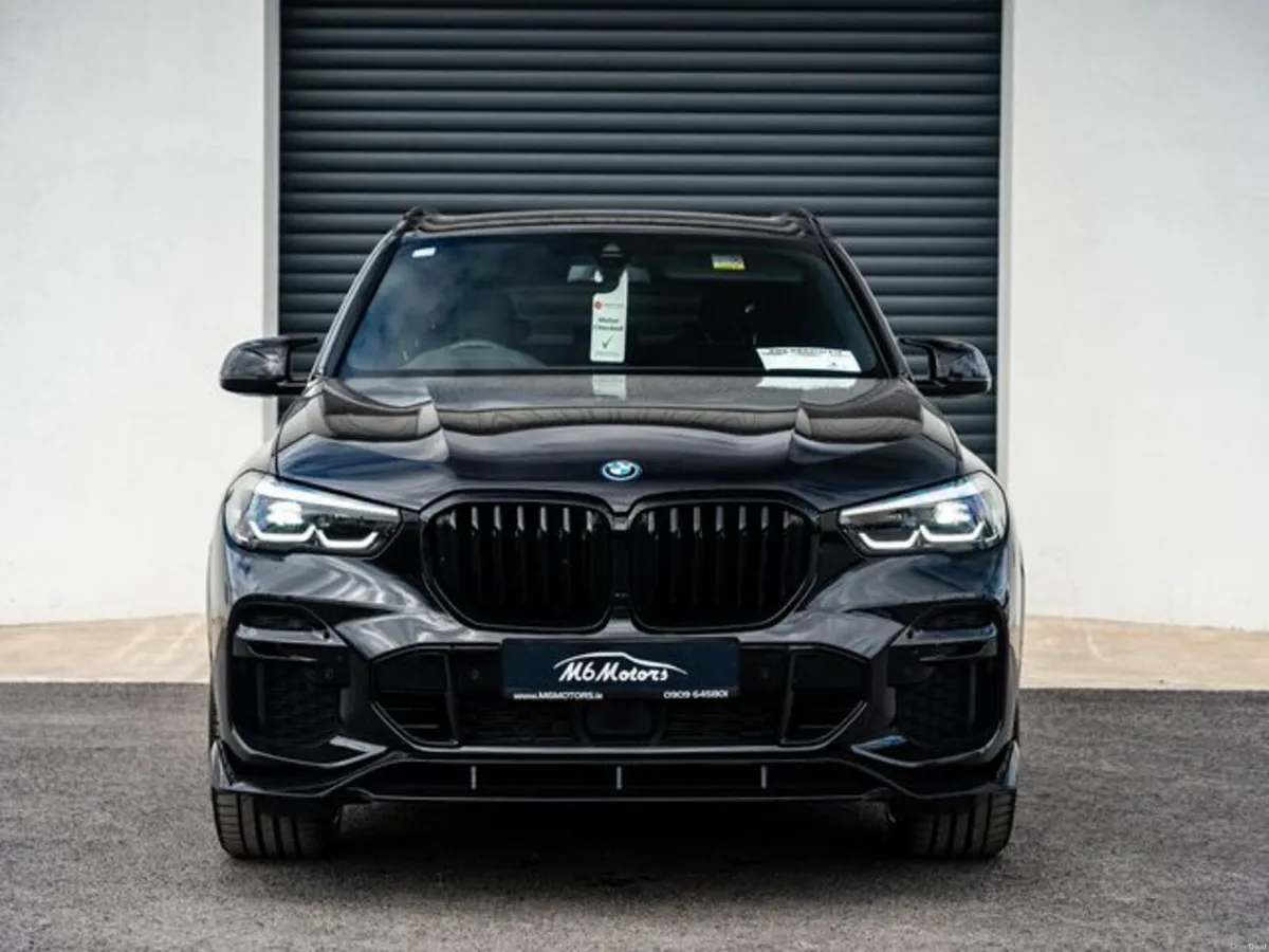 BMW X5 XDRIVE45E M SPORT **PRO PACK + TECH PACK** - Image 2